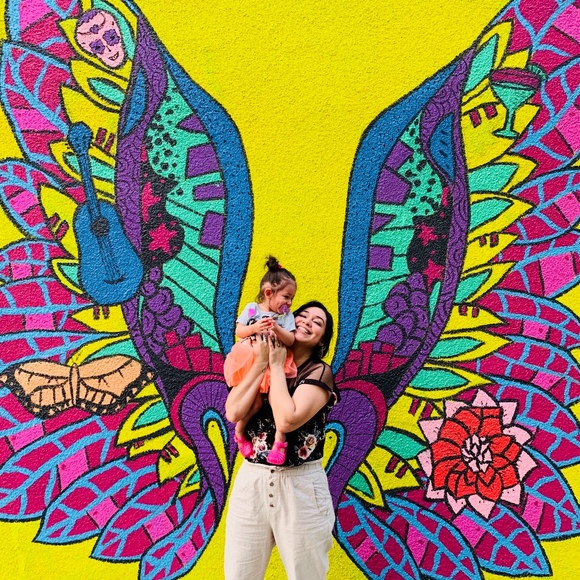 Meet your Posher, Crystal - Picture 1 of 1